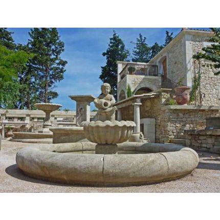 Französischer Antikbrunnen Martiques
