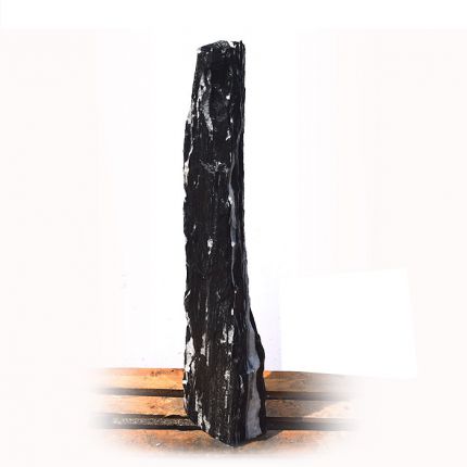 Black Angel Marmor Quellstein Natur Nr 159/H 129cm