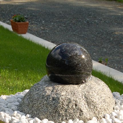Kugelbrunnen Blue Pearl mit Granitkugel - Bild 02